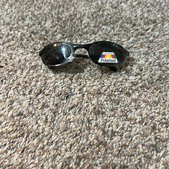 Sunglasses - Picture 3 of 3